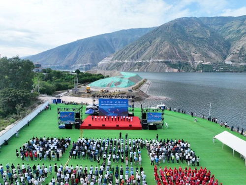 巧家县湖滨旅游开发蒙姑滑翔伞活动启动
