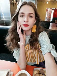 国产模特在线,展现东方魅力，引领时尚潮流  第3张