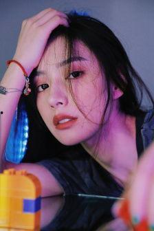 国产女主播视频,魅力四溢的直播世界  第3张