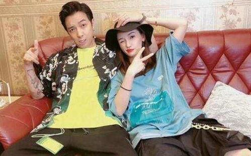 国产夫妻自拍在线视频,国产夫妻自拍视频揭秘  第2张