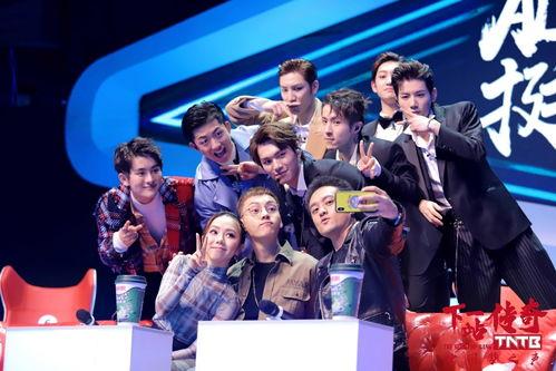 娱乐吃瓜姐缝纫机乐队