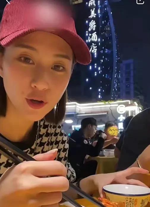 娱乐明星最新吃瓜视频,揭秘娱乐圈幕后真相